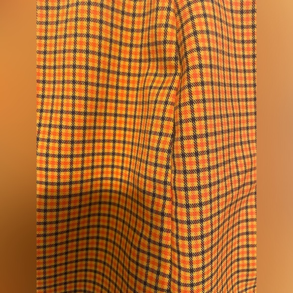 Urban Outfitters plaid skirt size small - Picture 2 of 3